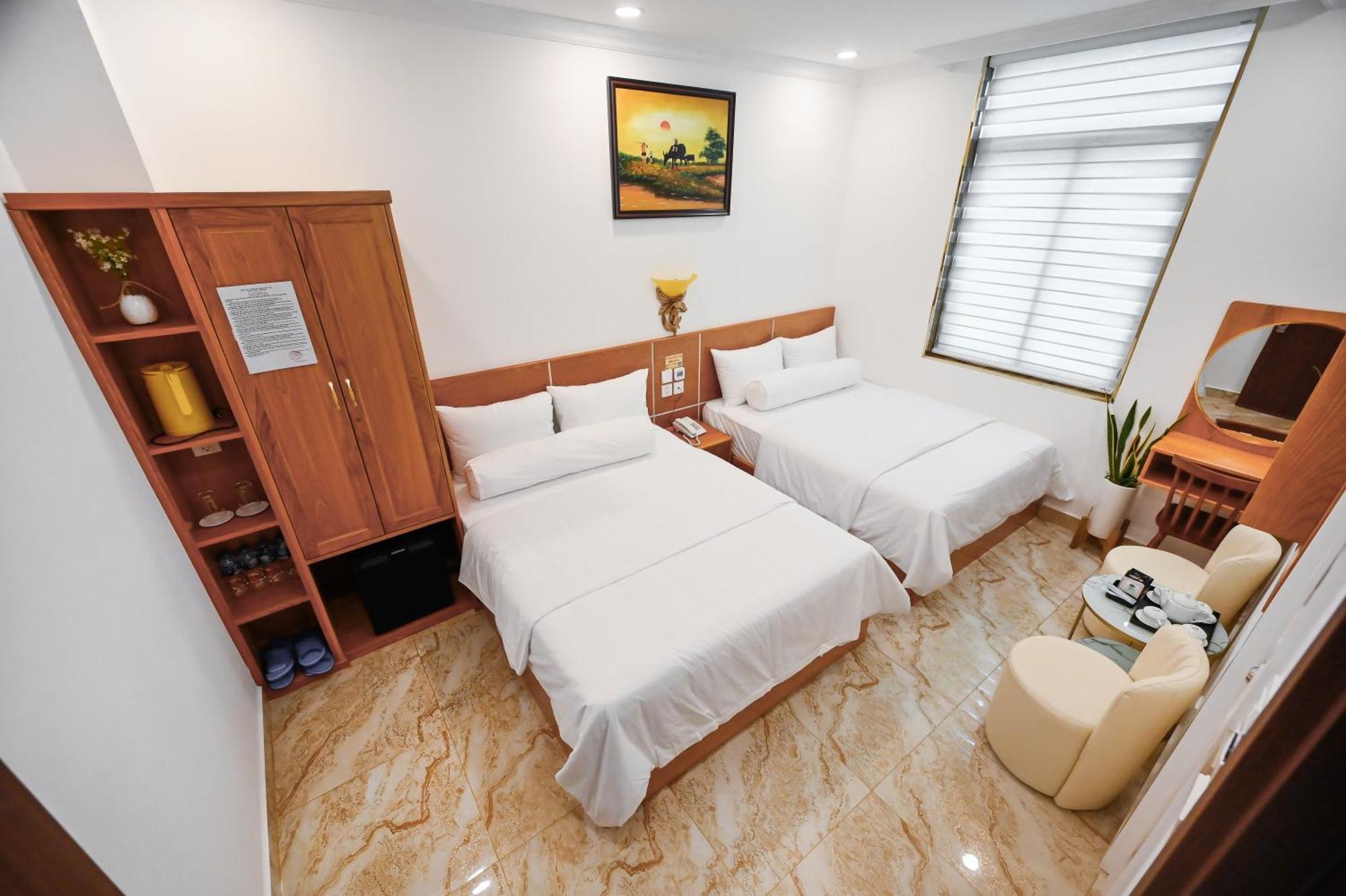 Hotel Ly Ly 2 4*
