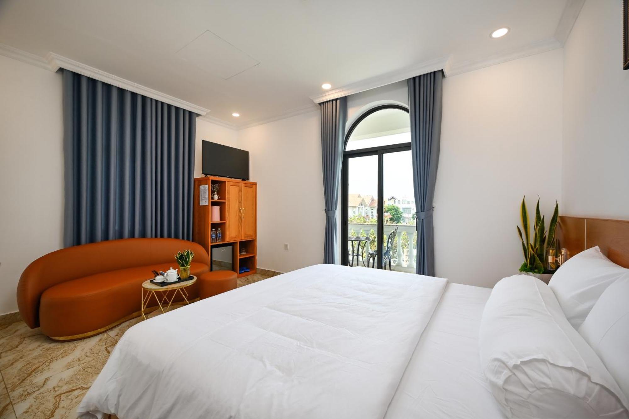 Ly Ly 2 Hotel