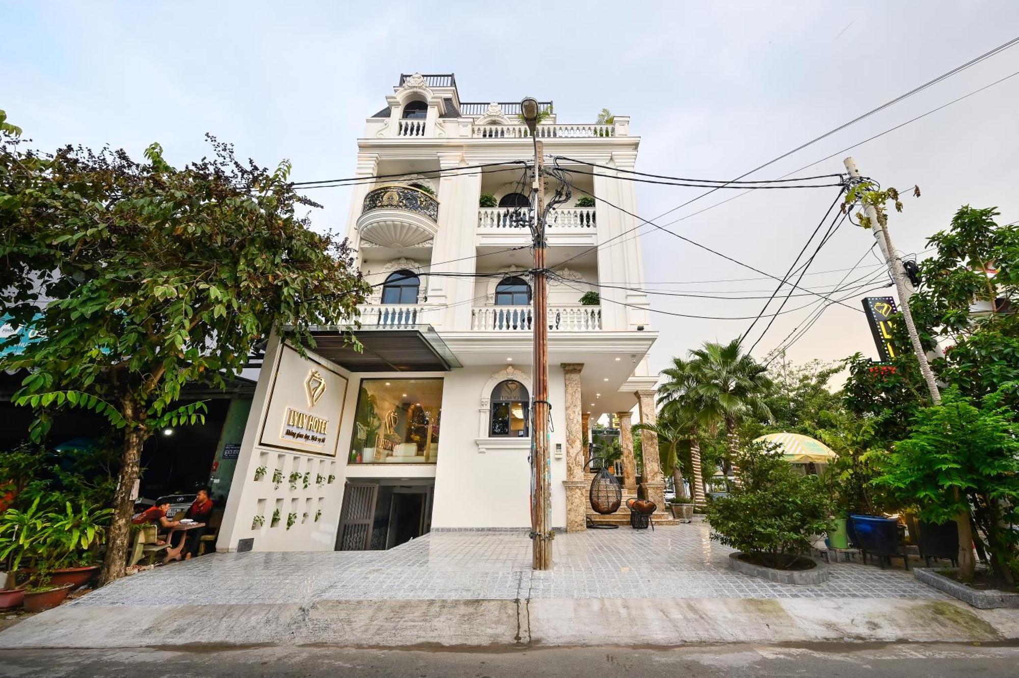 Ly Ly 2 Hotel Ho Chi Minh City